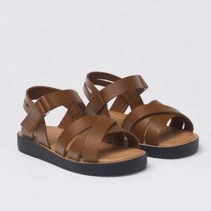 Zara Girls  Leather Sandals NWT Size 8